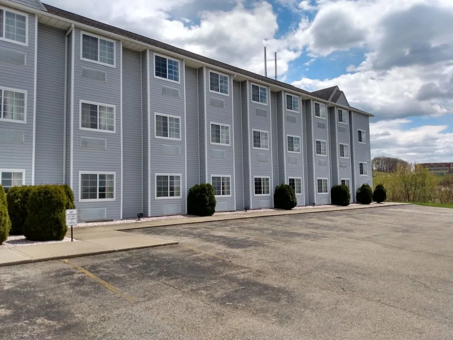 Spark by Hilton Clarion