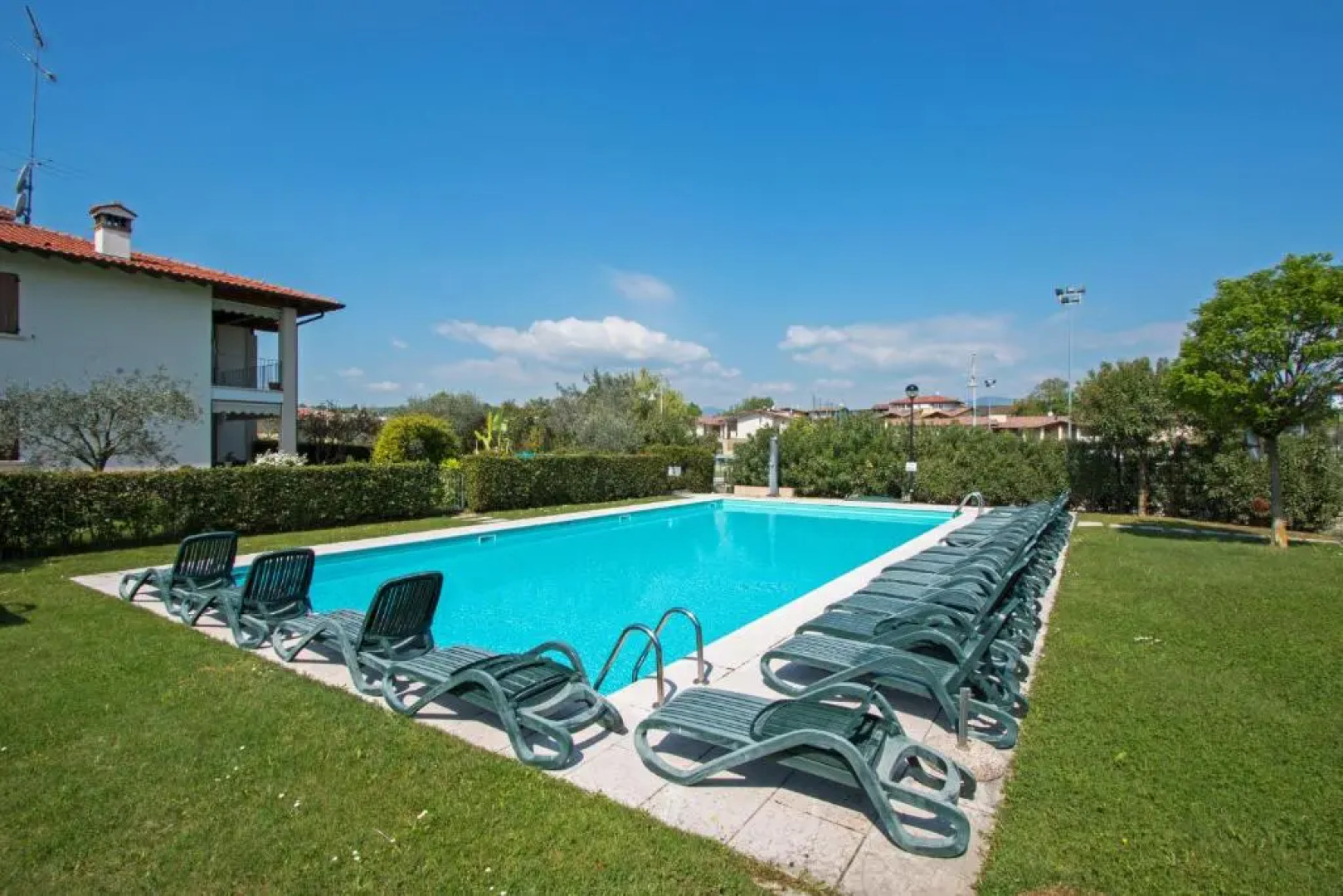 Il Giardino 1 Apartment by Wonderful Italy