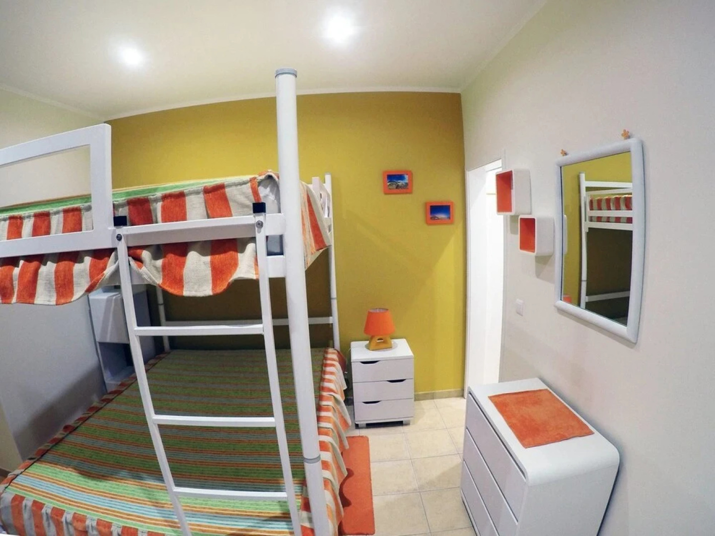 House With 2 Bedrooms in Porto Santo, With Wonderful Mountain View, En