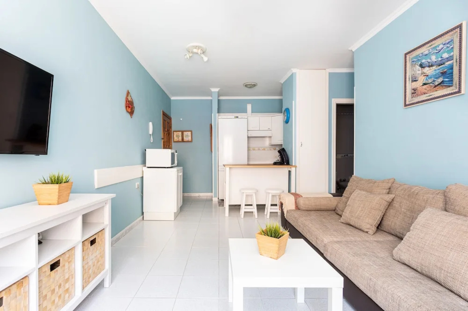 HomeLike Beach and Pool Caletillas Terrace Apartment & Wifi