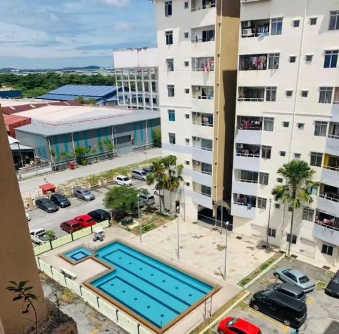 Lovely 3 Bedroom - Golden Height Apartment