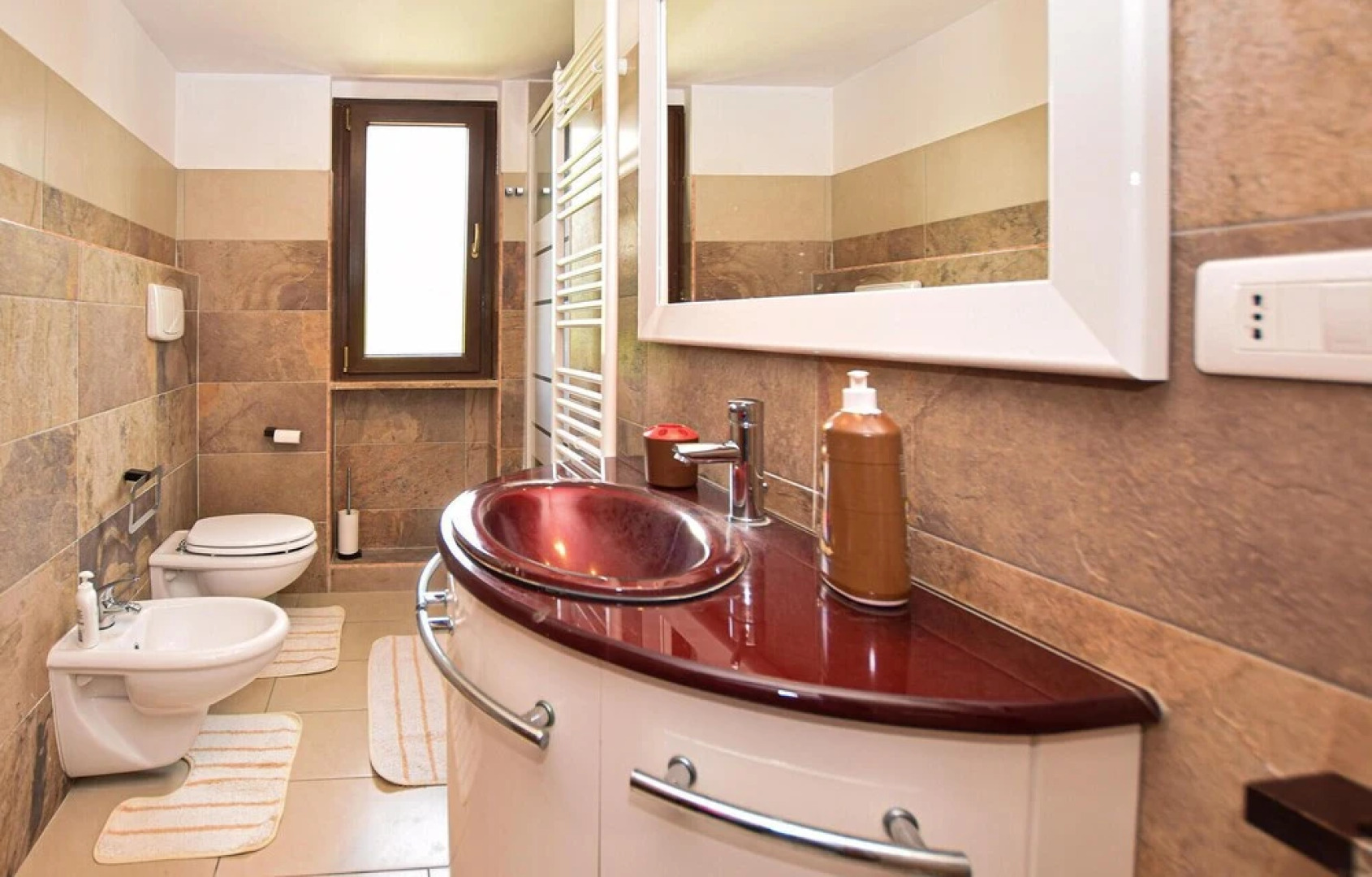 Beautiful Home in Civitavecchia With Sauna, Wifi and 6 Bedrooms