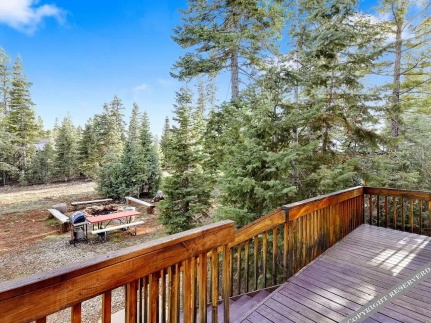 The Pit Stop Sleeps upto 10 people by RedAwning