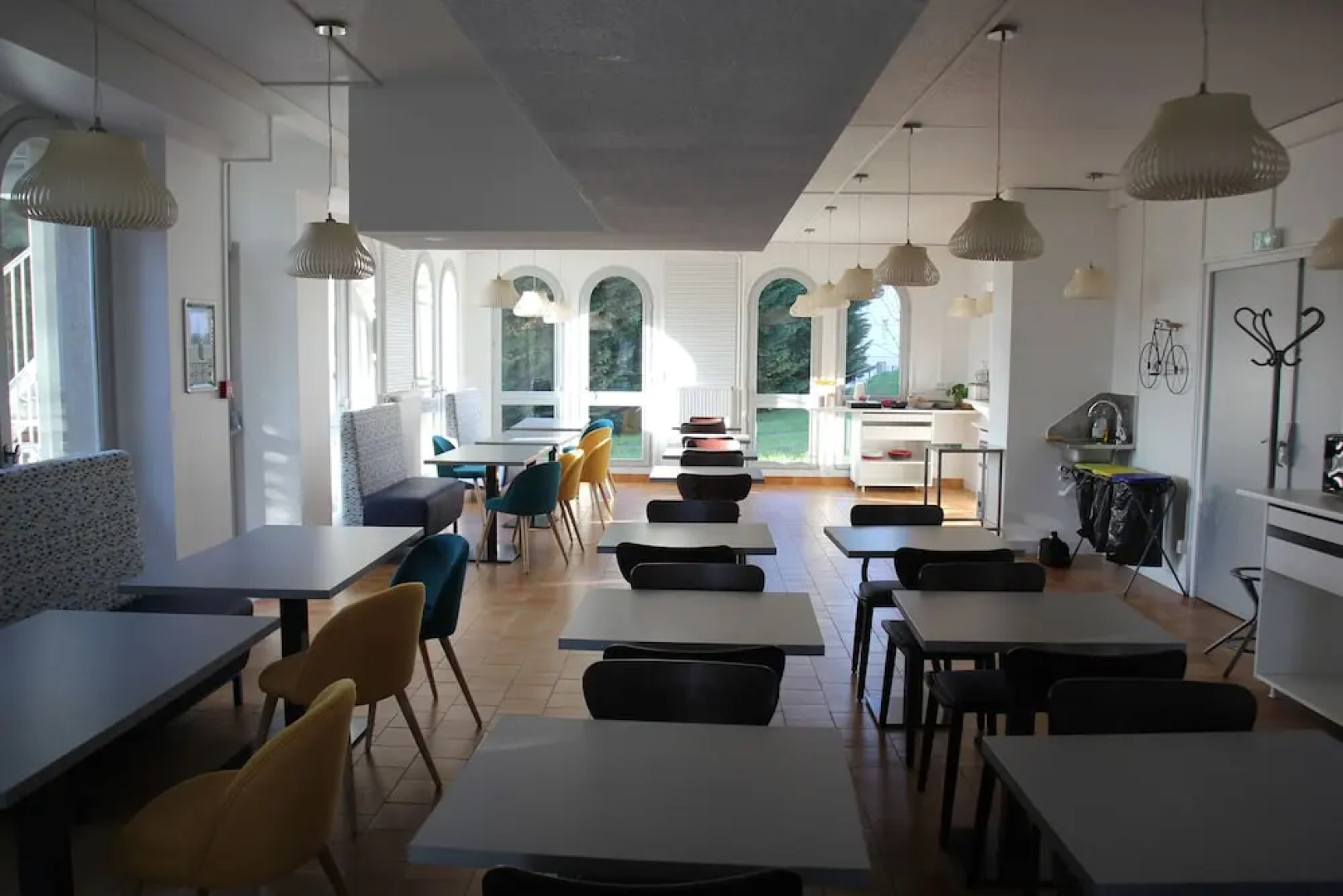 Auberge de Jeunesse Orléans Centre Ville - Hostel