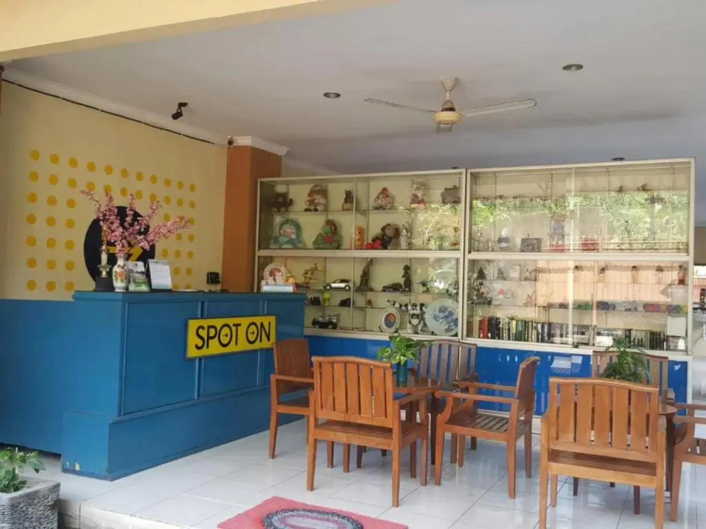 The Ellen Hotel by ecommerceloka