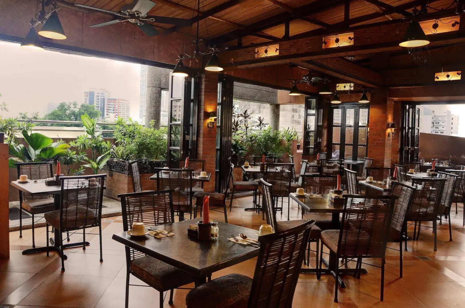 Pearl Lane Hotel