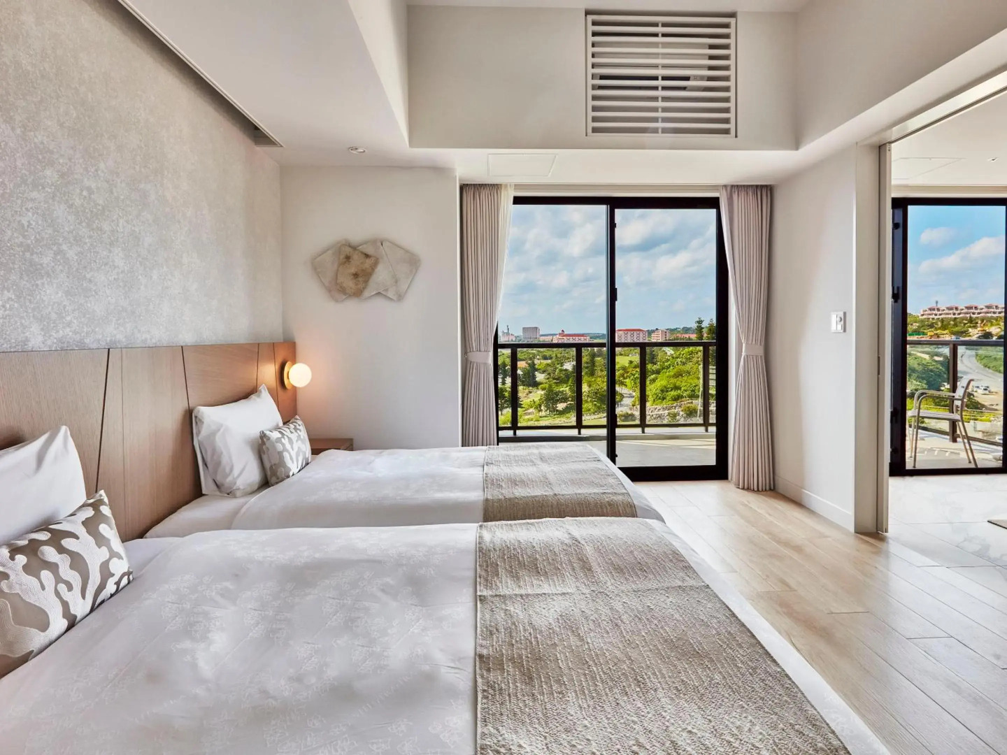 Hotel Shigira Mirage