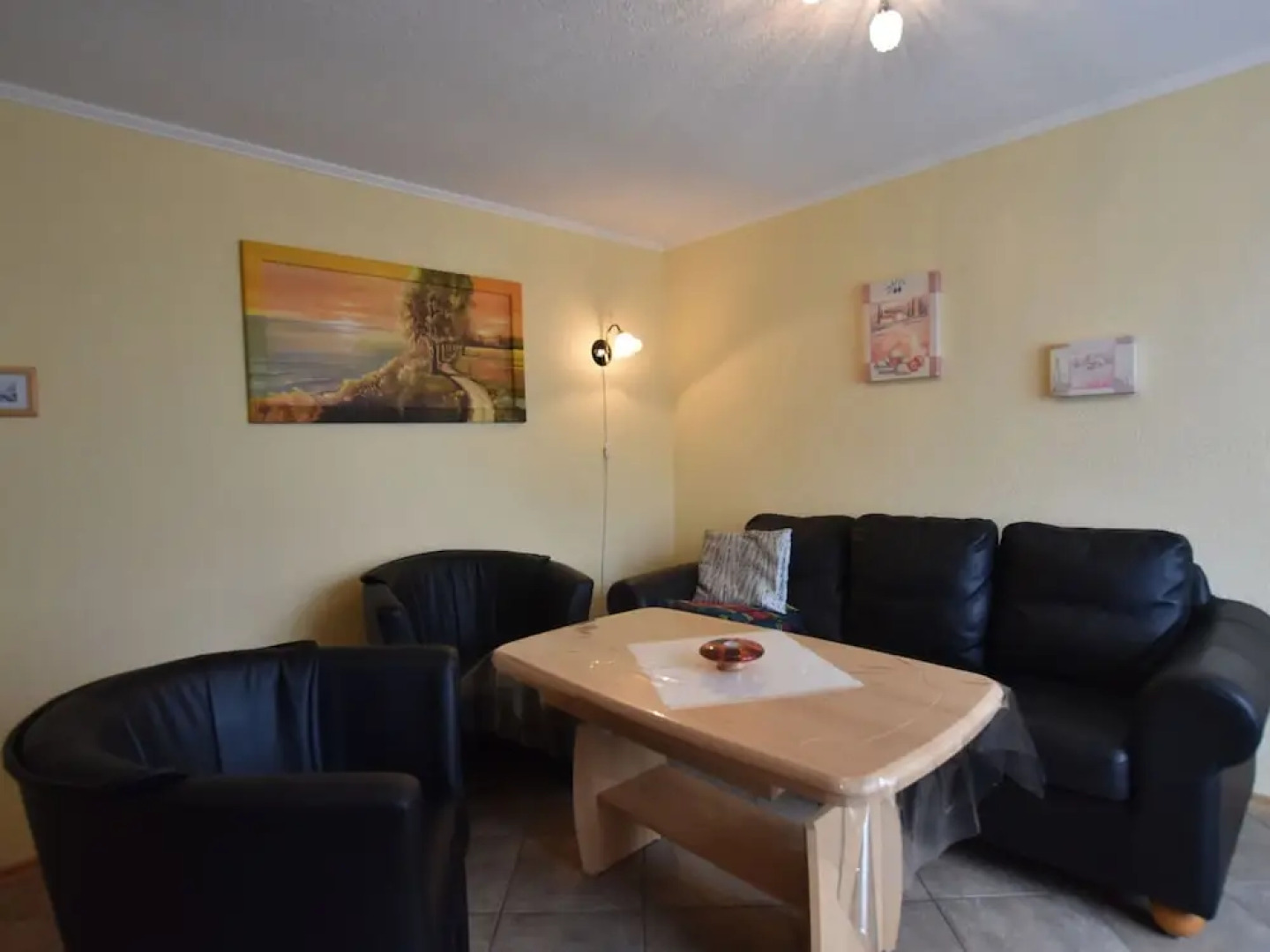 Beachside Apartment in Pepelow With Private Terrace