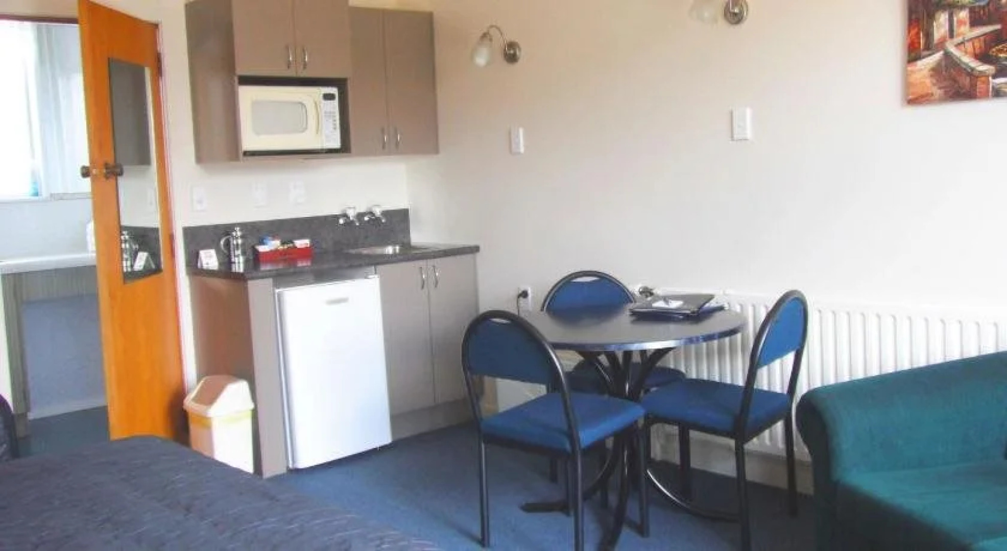 Asure Evergreen Motel