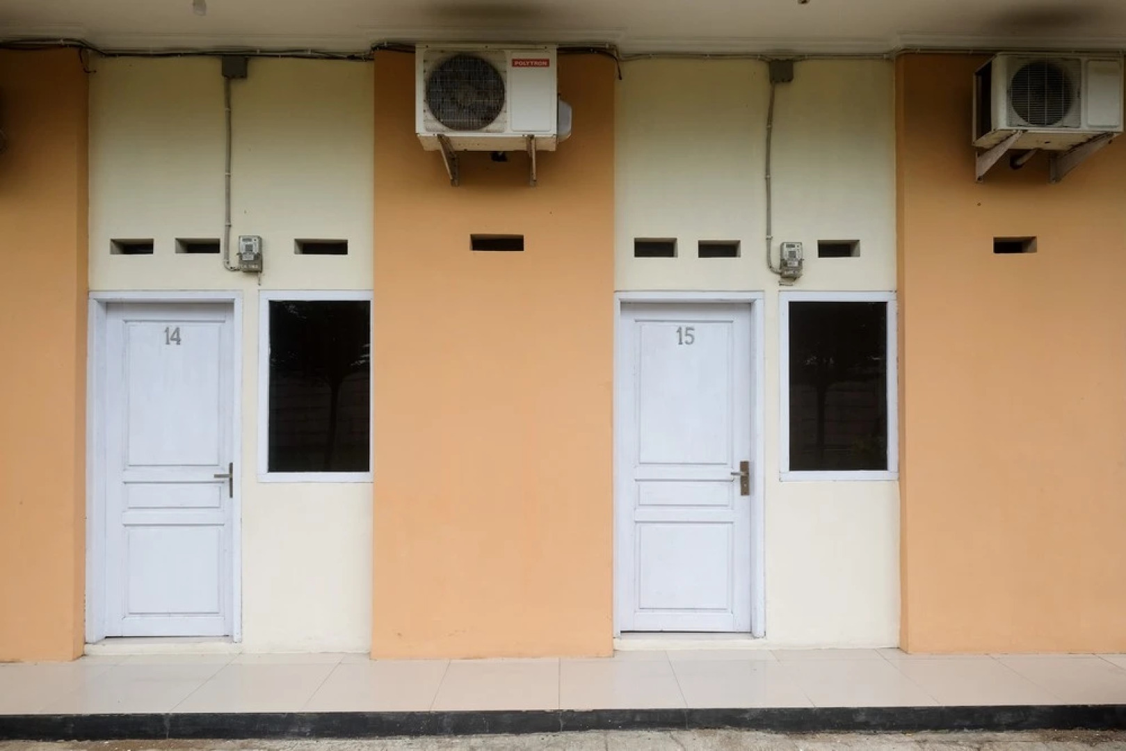 RedDoorz @ Putri Syariah Brebes