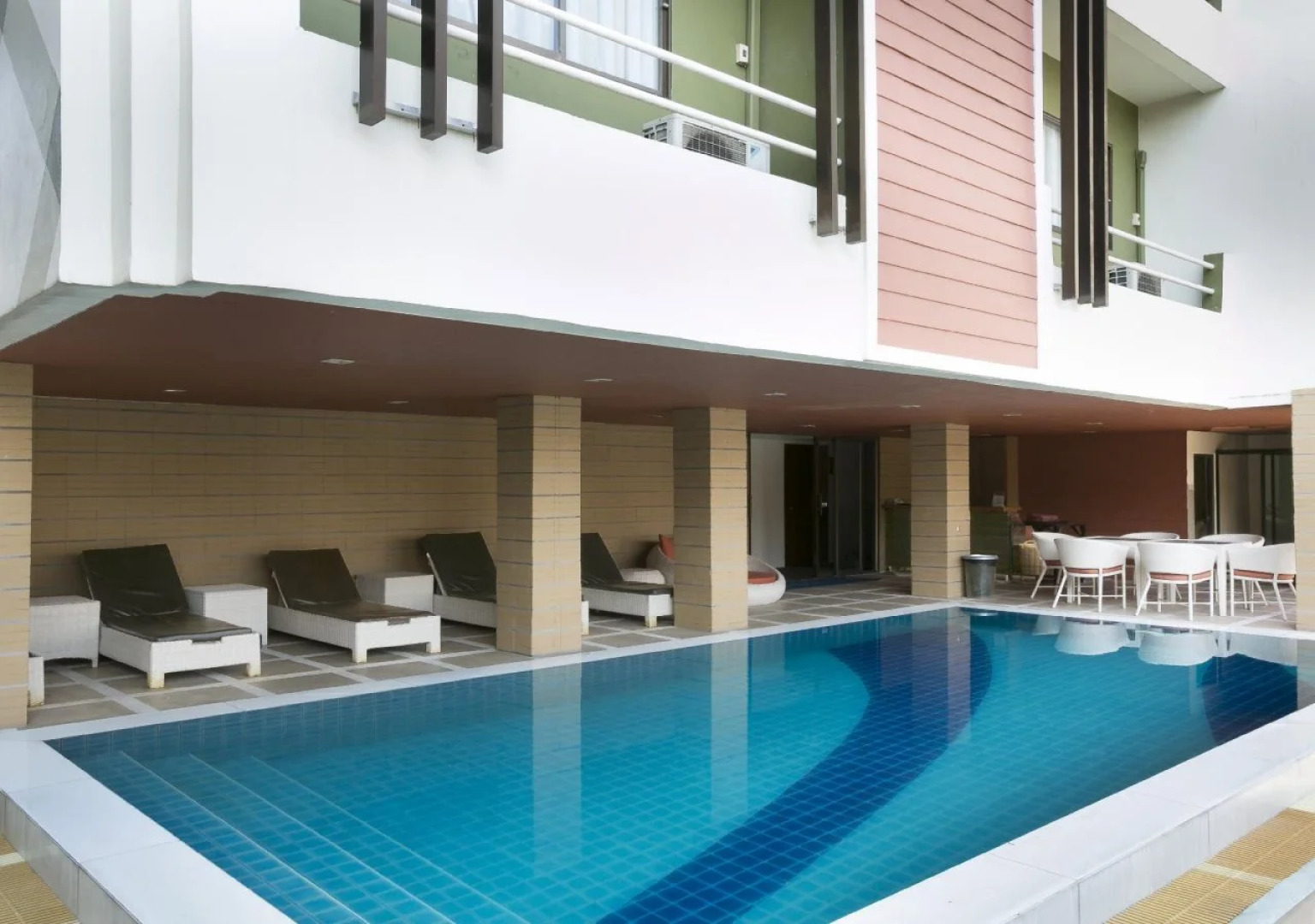 The One Hotel Bay Breeze Pattaya