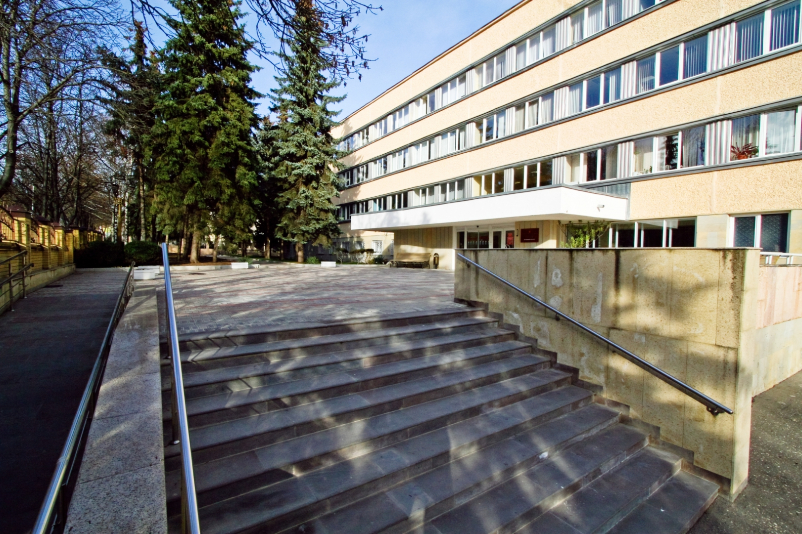 Санаторий Россия  НКФ ФГБУ «РНЦ МРиК» Минздрава России