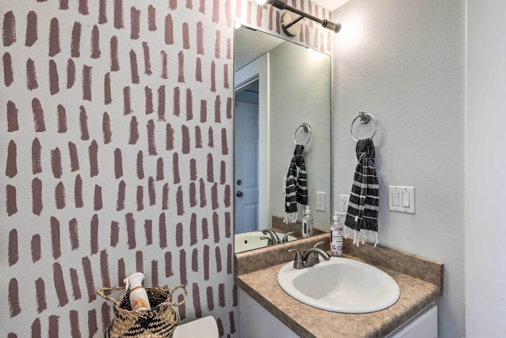 Family-friendly Home w/ Theater, 24 Mi to SLC