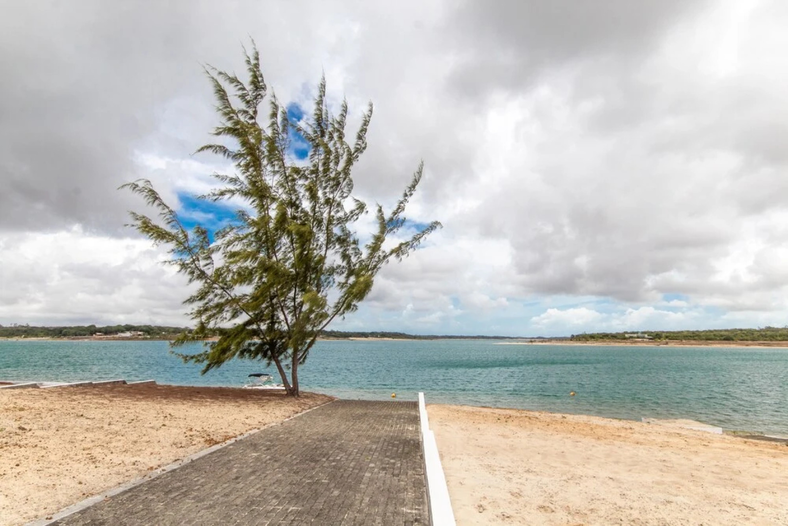 Paraíso na Lagoa do Bonfim por Carpediem