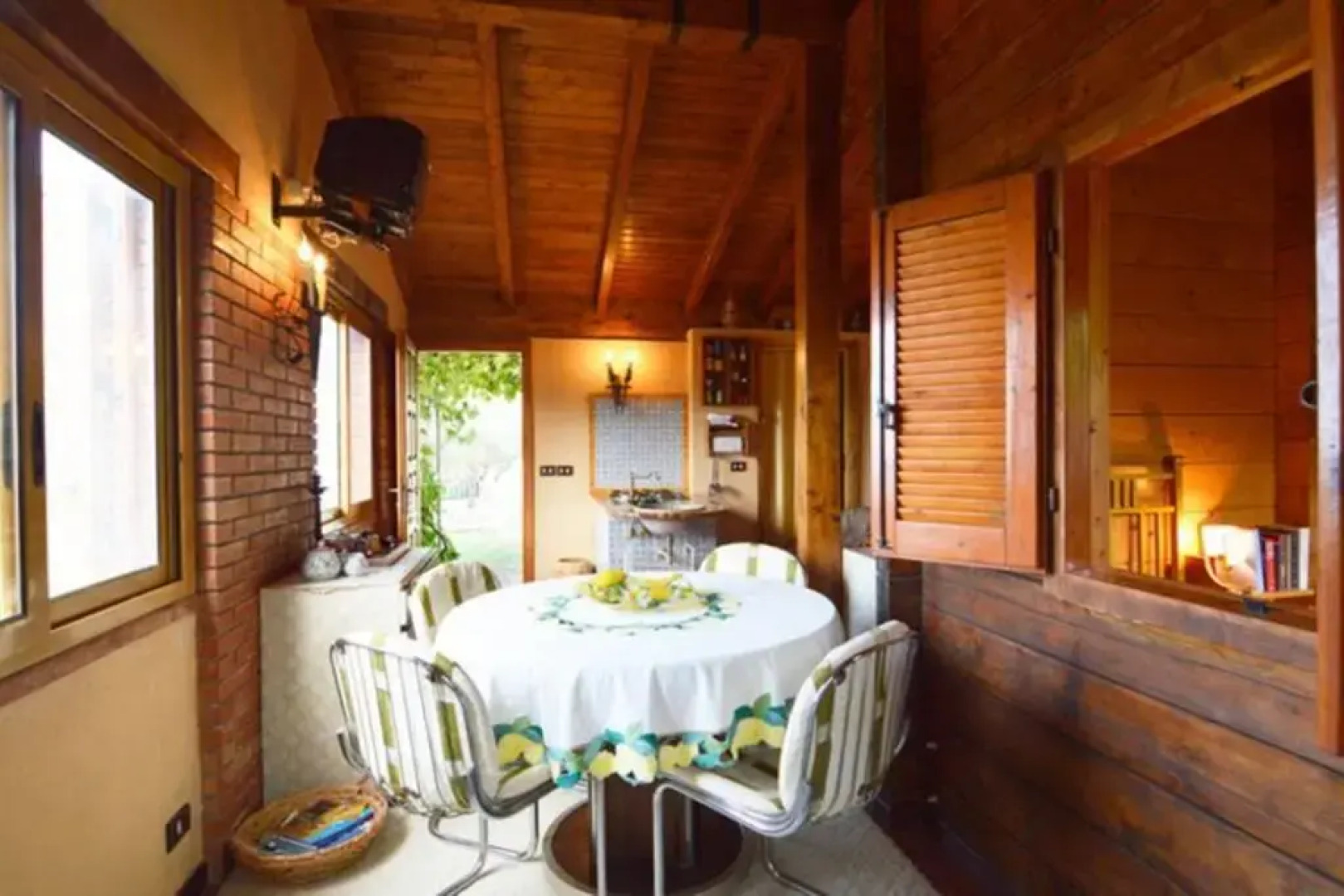 CASA TRA I PORTICI: • veranda vista mare • WiFi