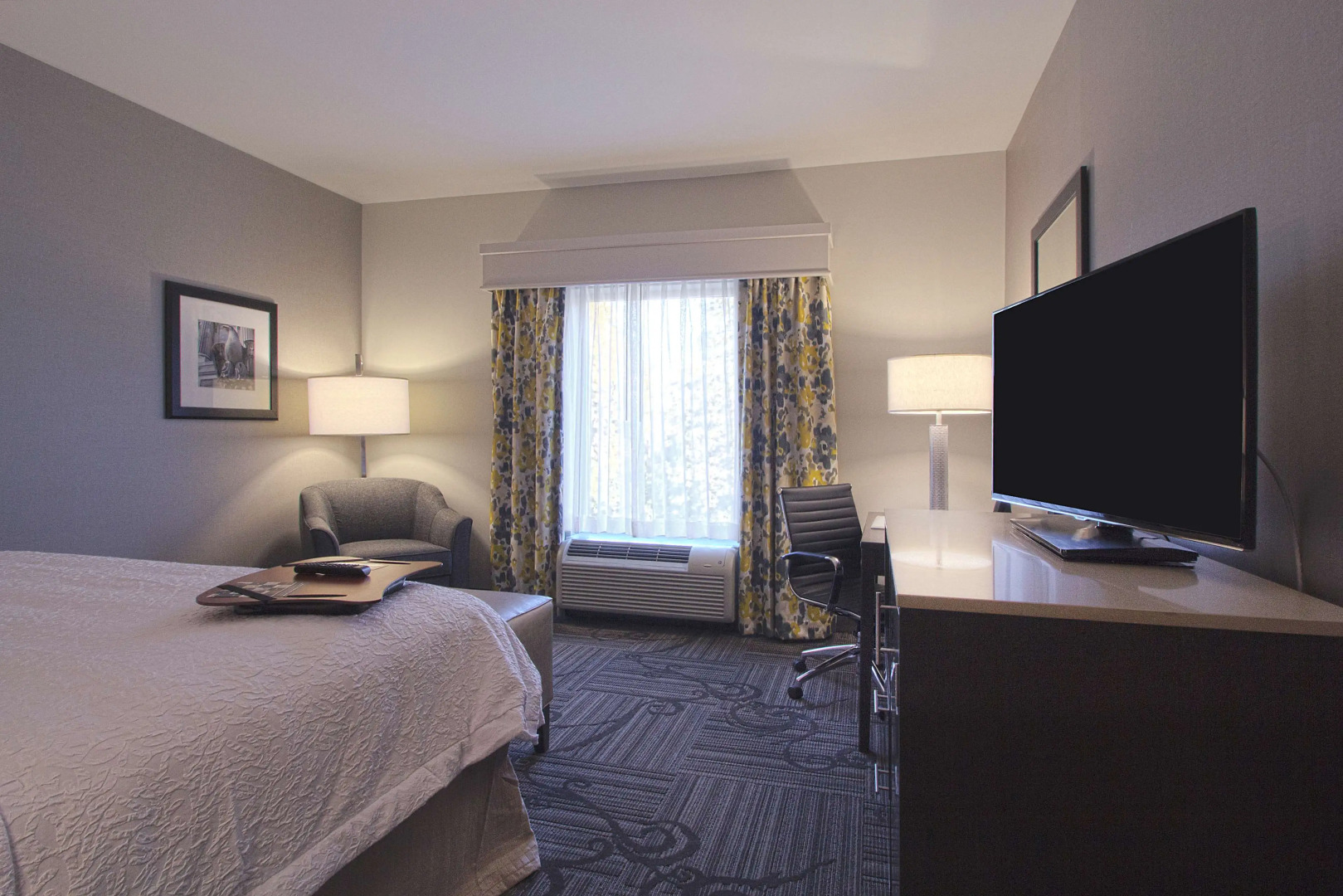 Hampton Inn & Suites Columbus/University Area