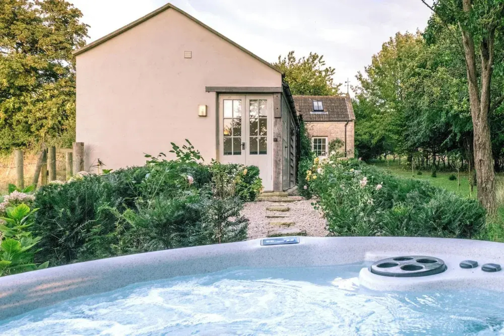 The Cider Barn - Gorgeous 2BD Near Bath