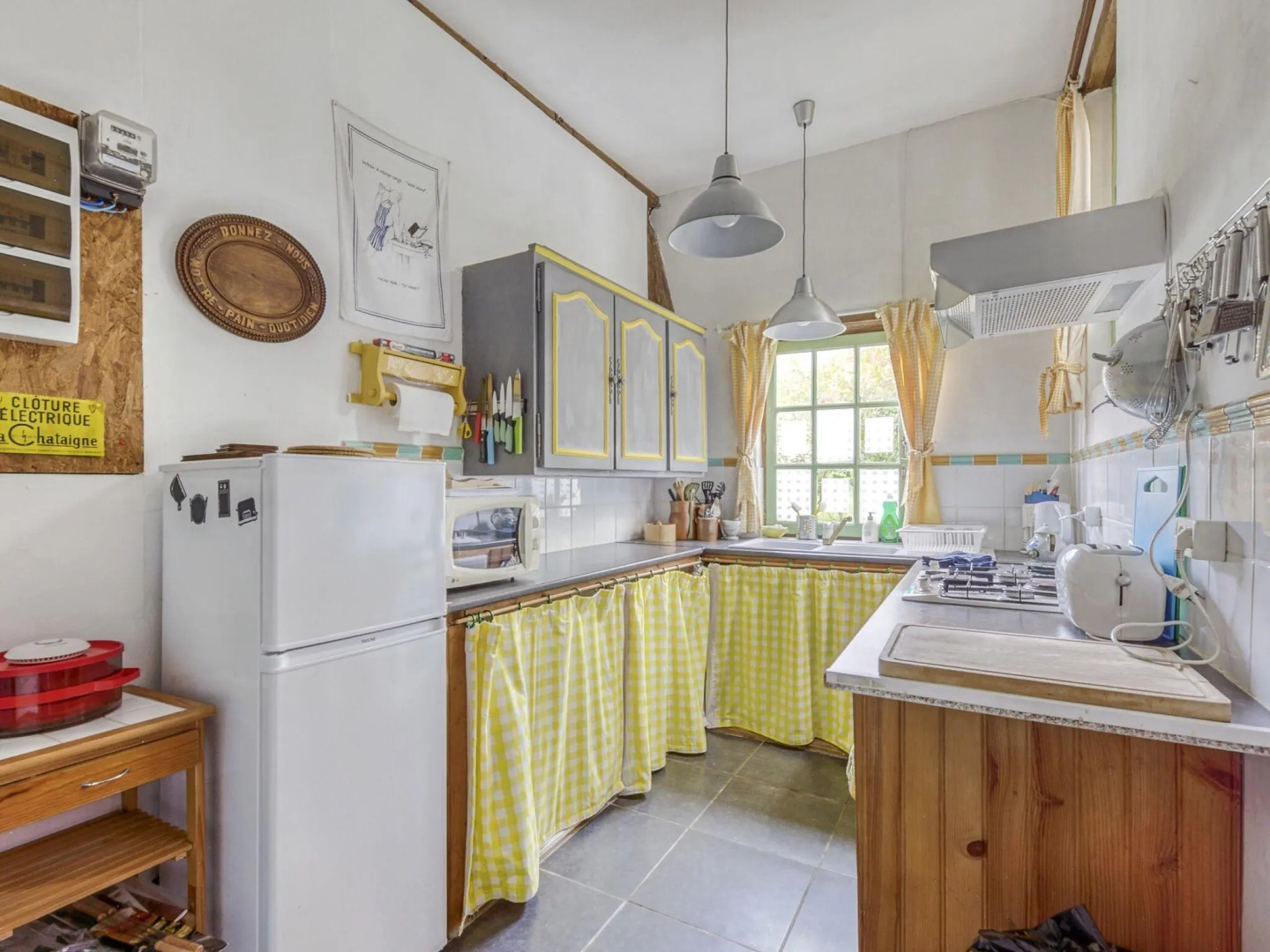 Cottage in Saint-Clair-sur-l'Elle with Garden and Barbecue