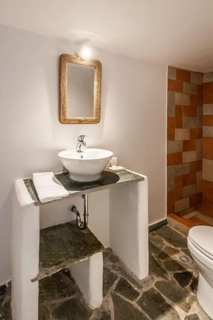 H4 Horizon2 by K4 Kythnos