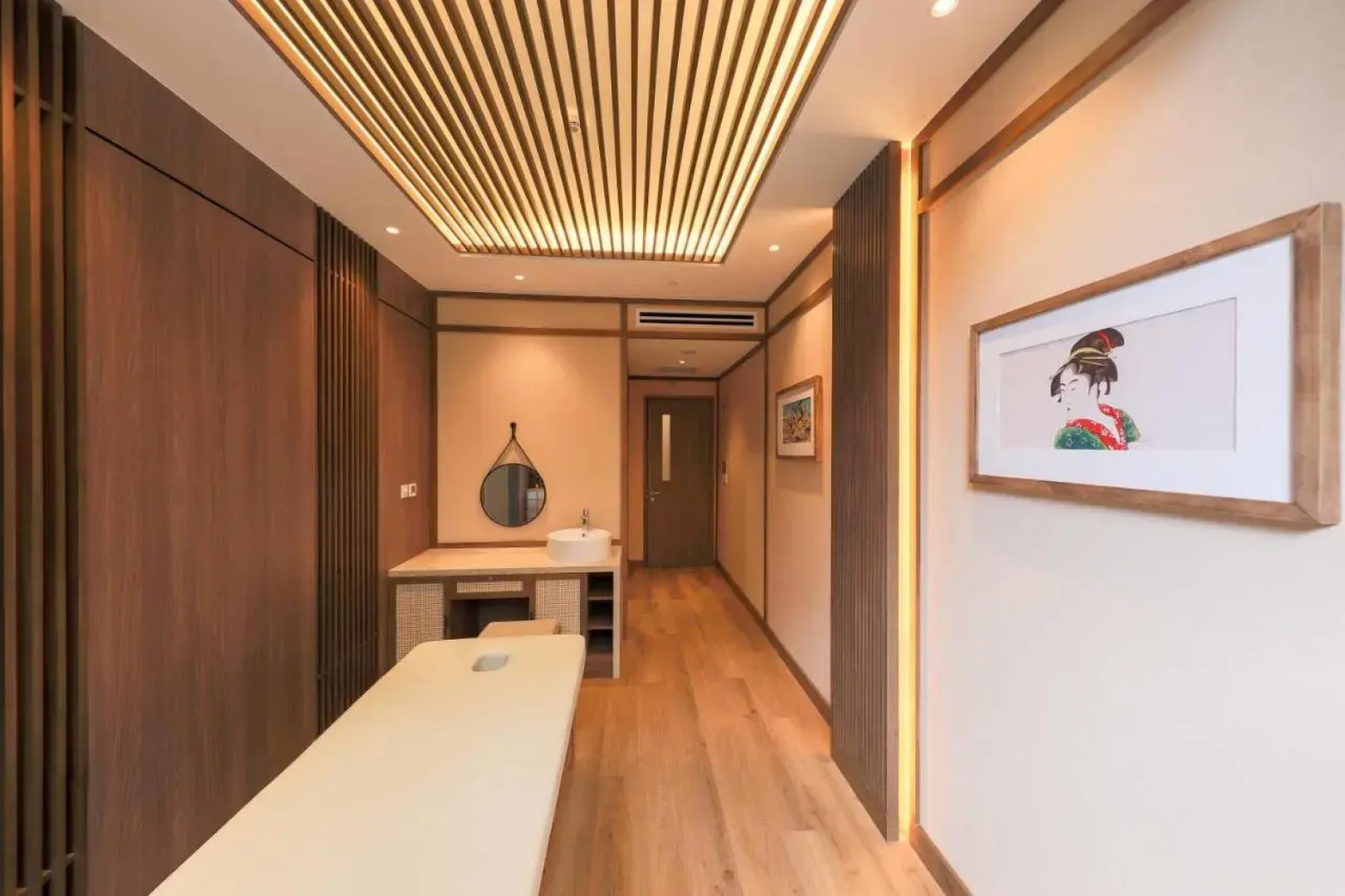 Yoko Onsen Quang Hanh