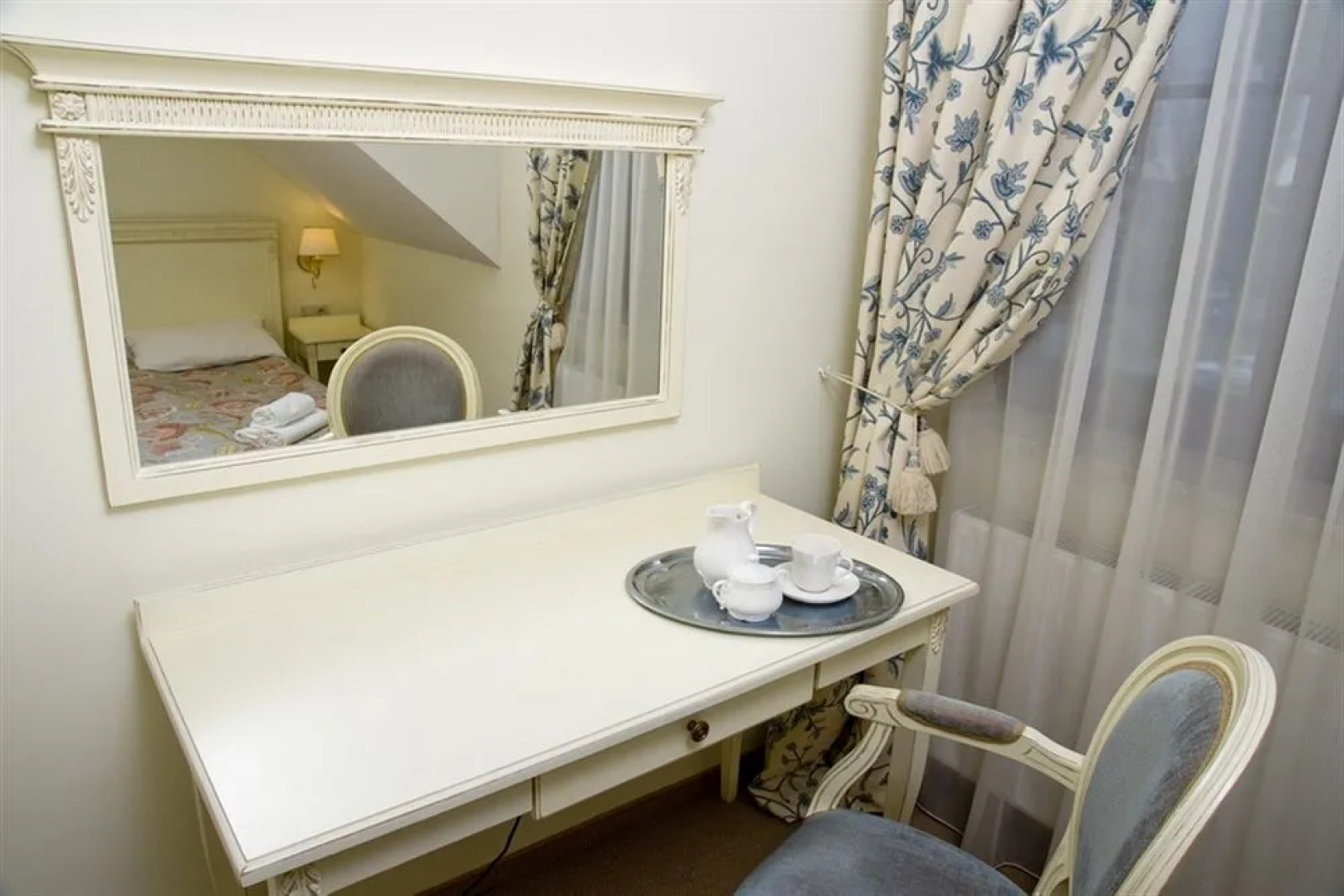 Villa Estera - Hotel & Restauracja