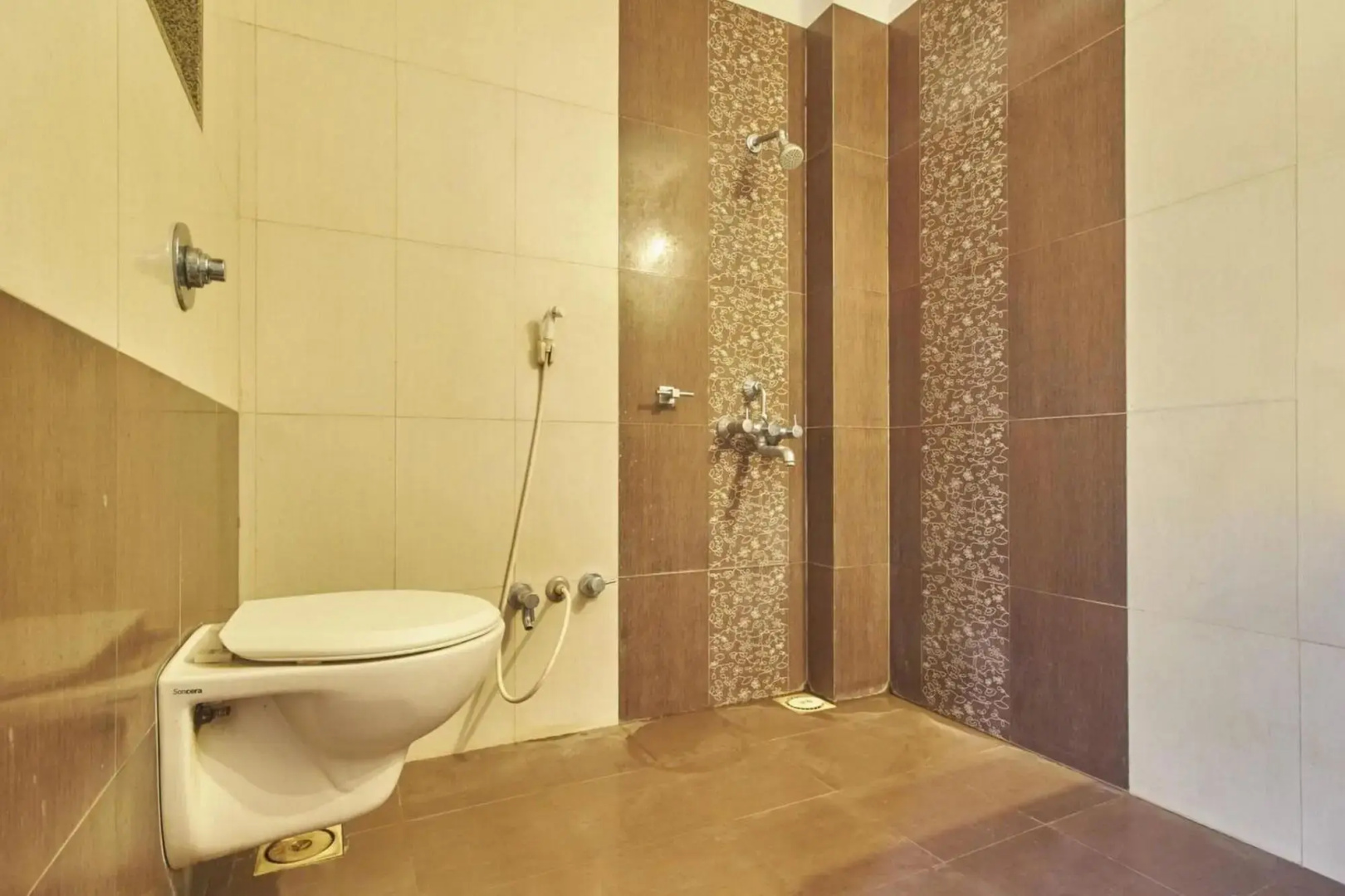 Hotel Sai Suraj Palace
