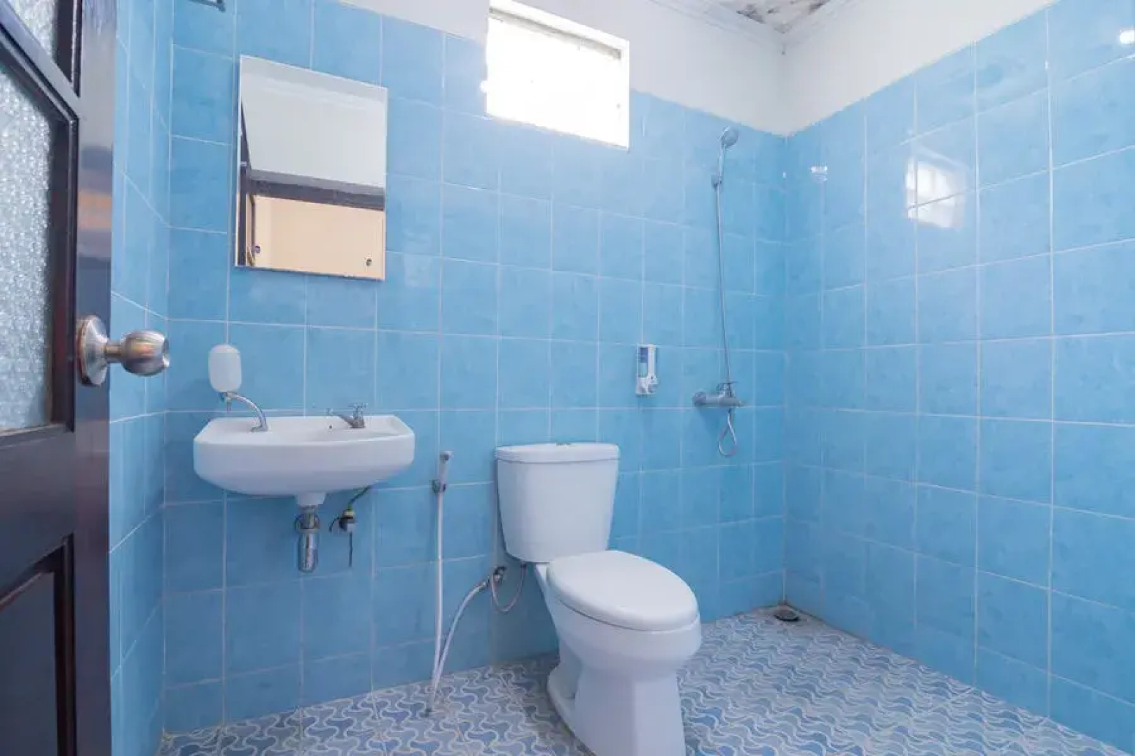 RedDoorz Syariah @ Kolonial Guest House