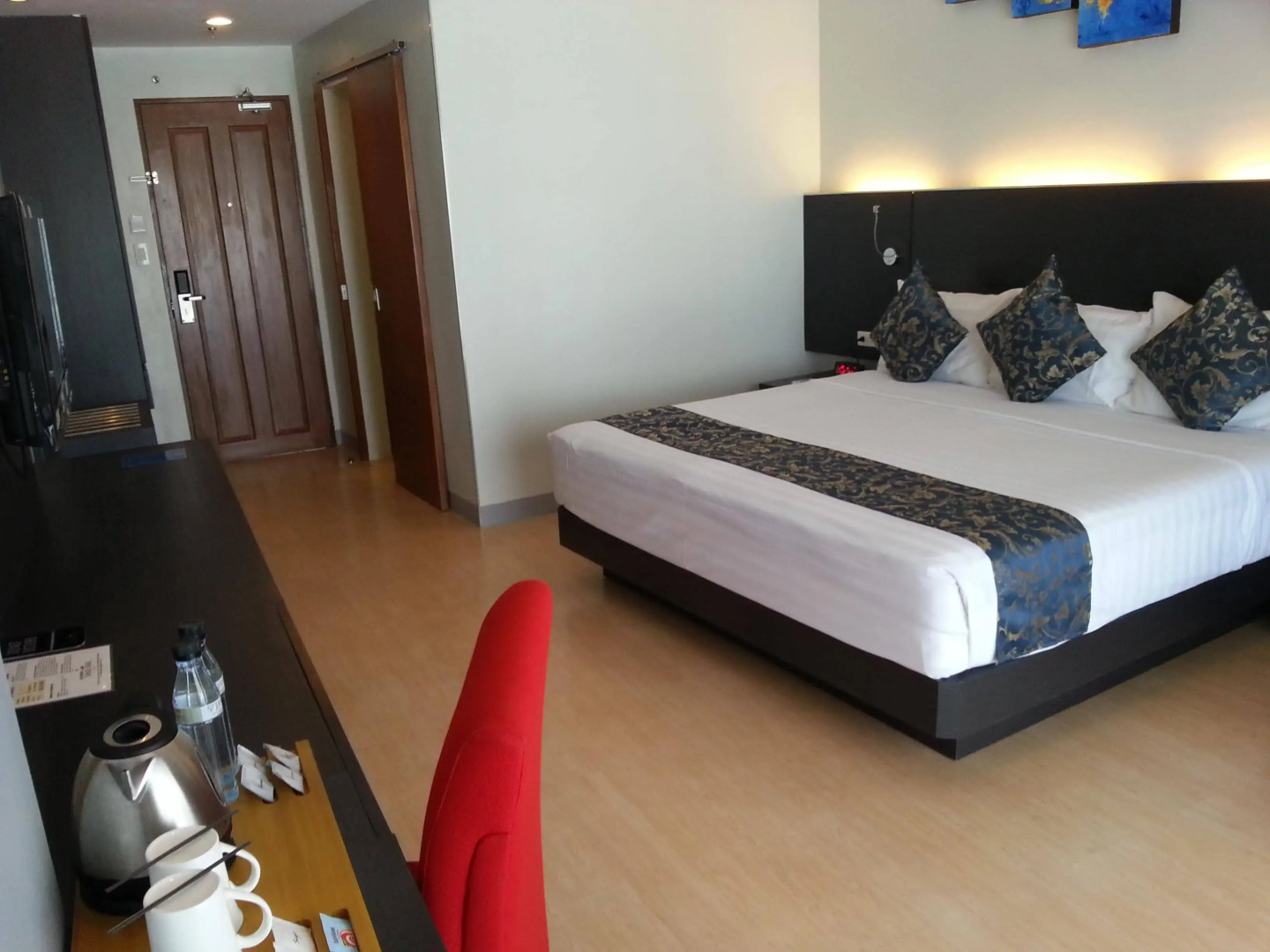 Solea Seaview Resort