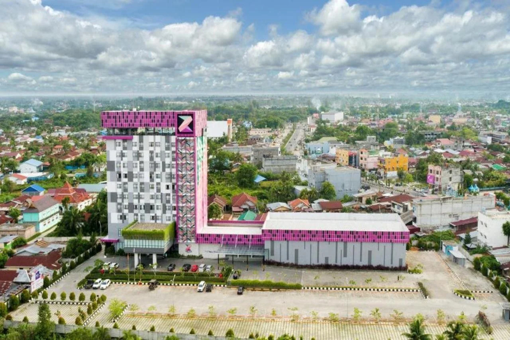 The Zuri Dumai
