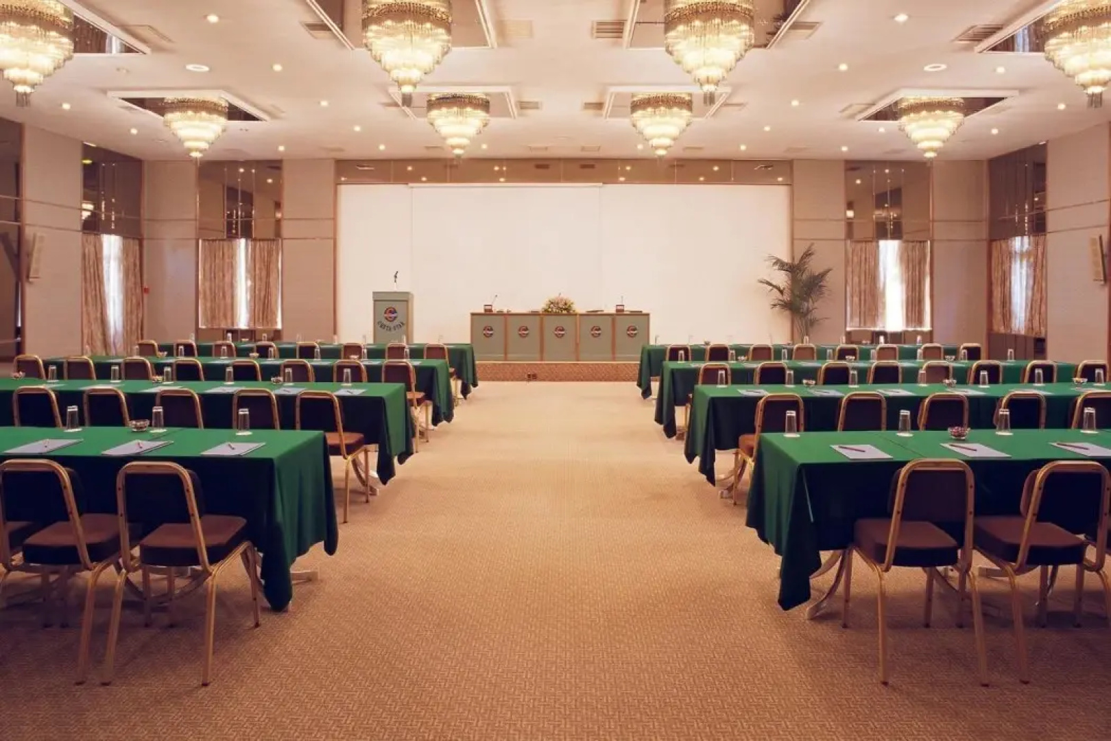 Creta Star Hotel