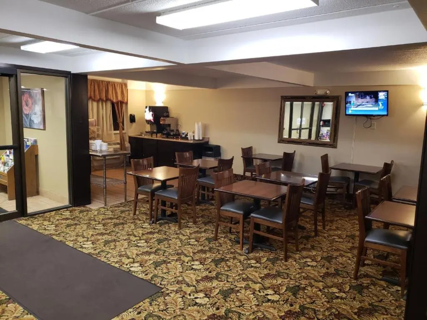Coratel Inn & Suites Mankato