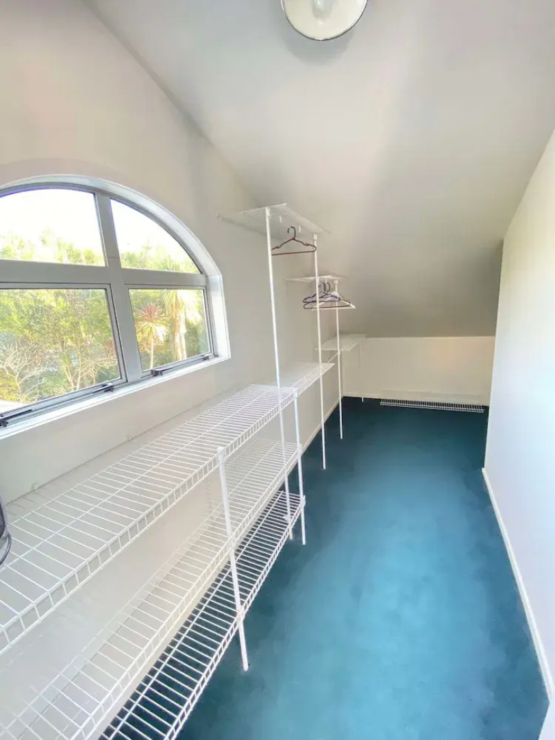 Paton s Beachfront Villa