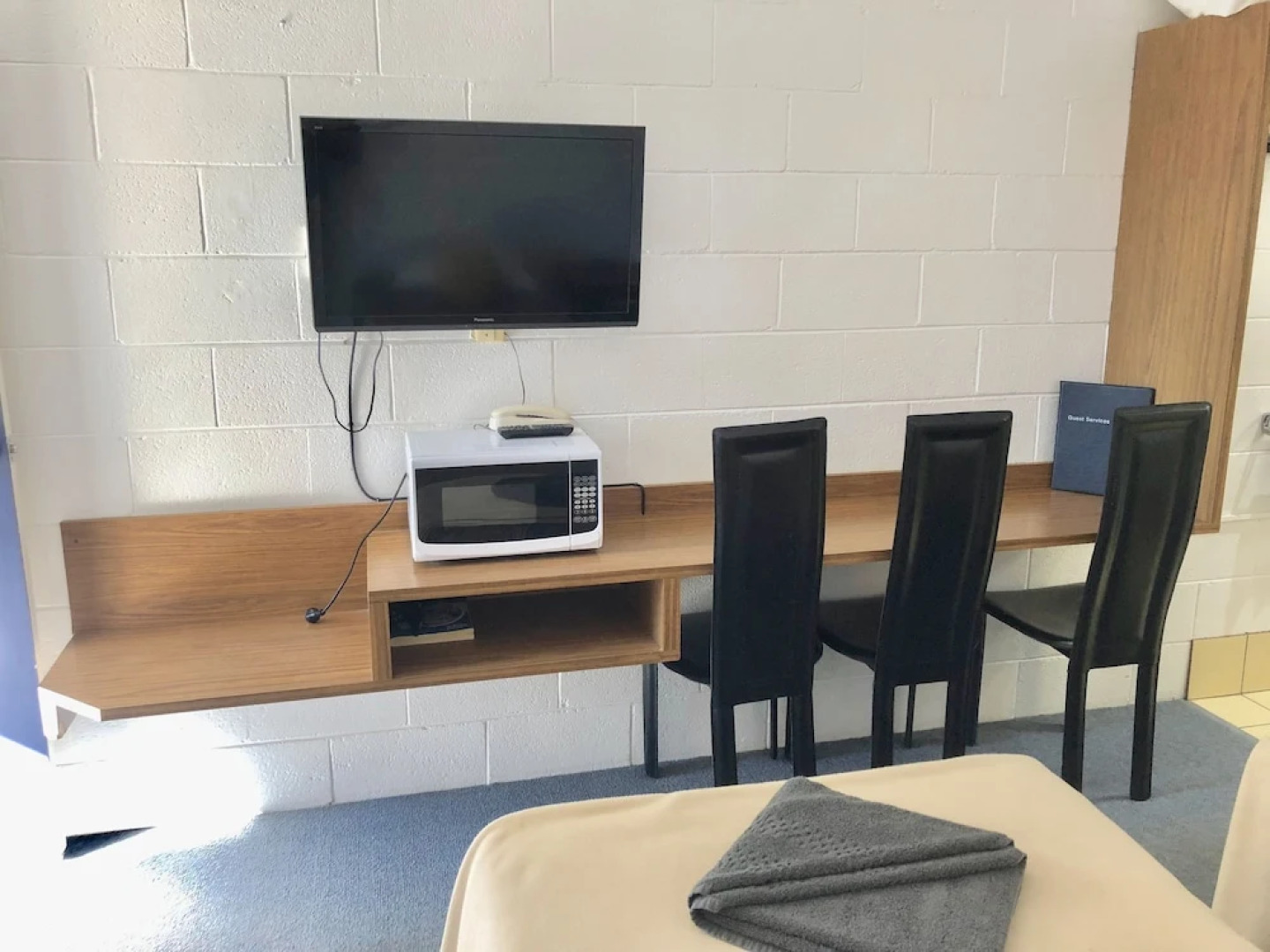 Byer Fountain Motor Inn, Holbrook