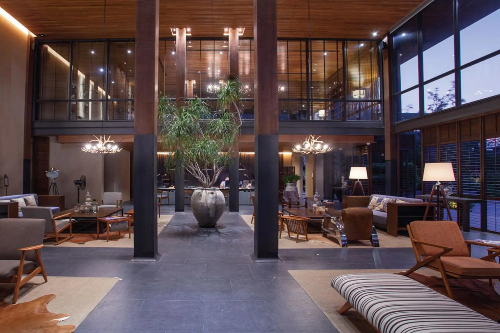 atta Lakeside Resort Suite