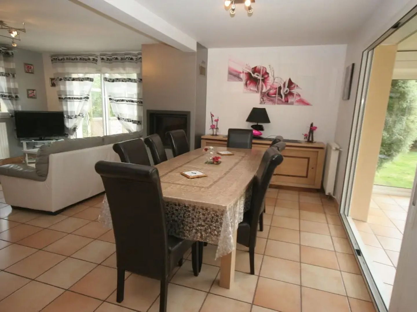 Authentic Villa in Erdeven France With Jacuzzi