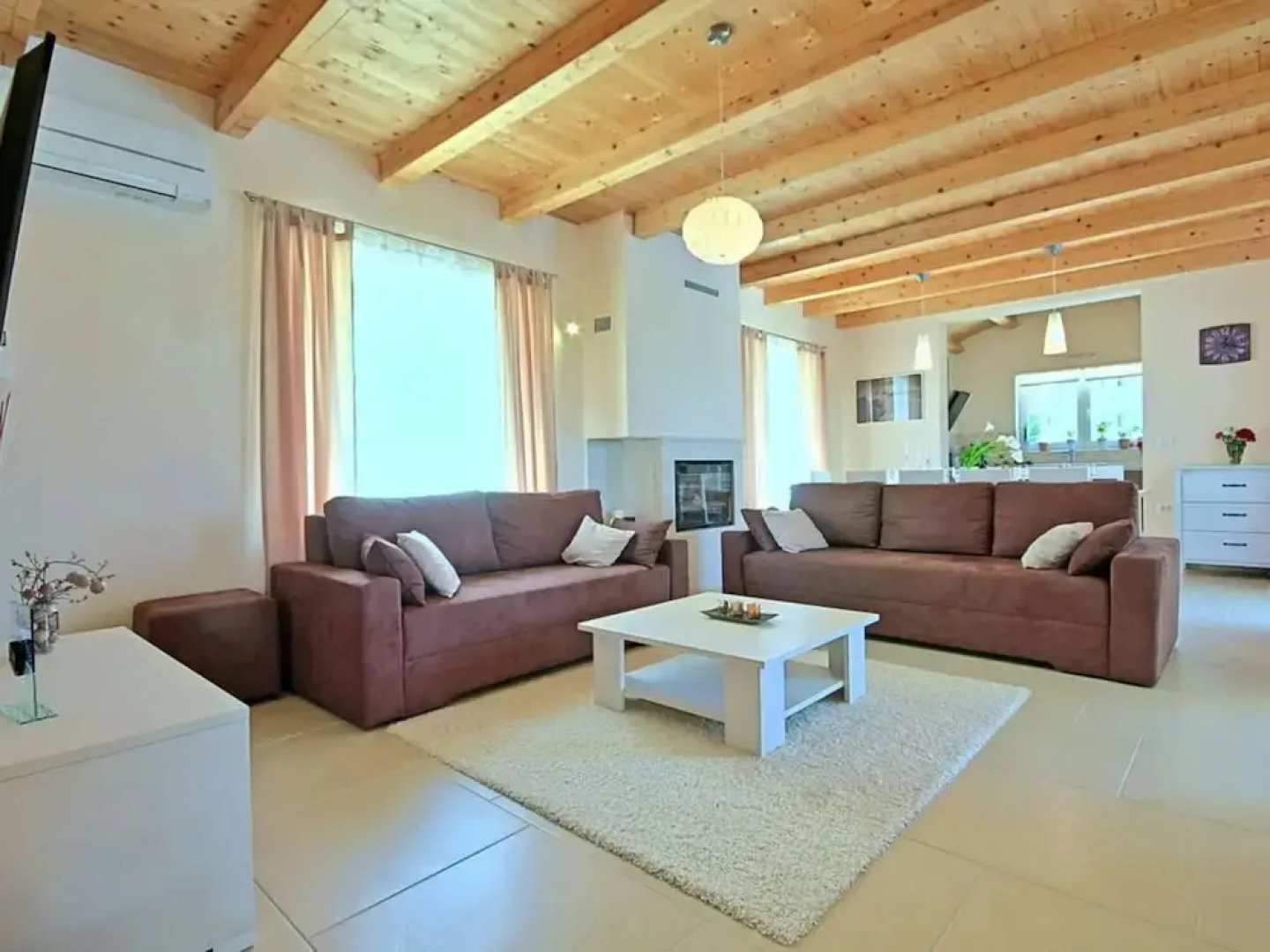 Patricia Comfortable Holiday Residence