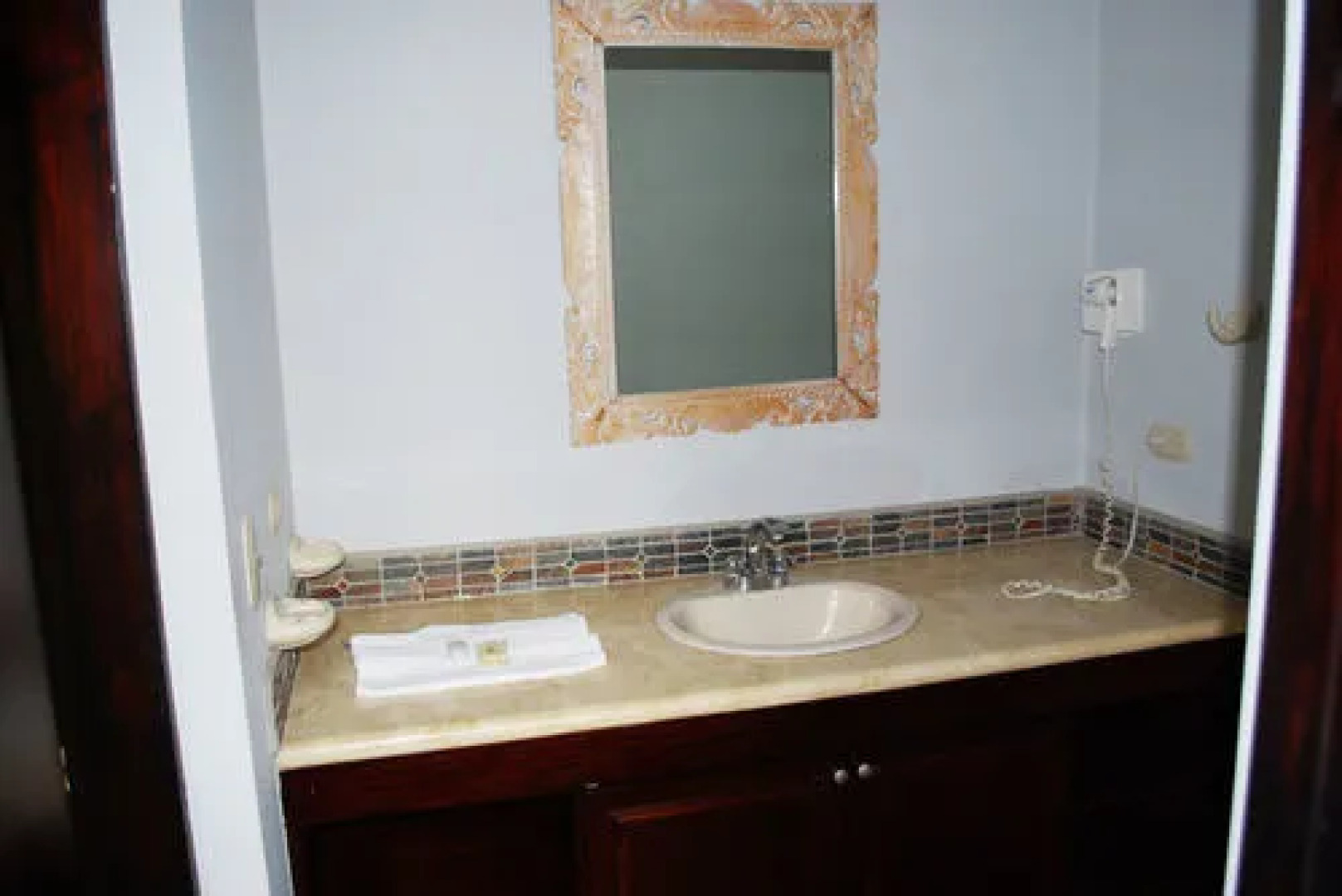 5th Flr Ocean View Penthouse with 2 Level Balcony