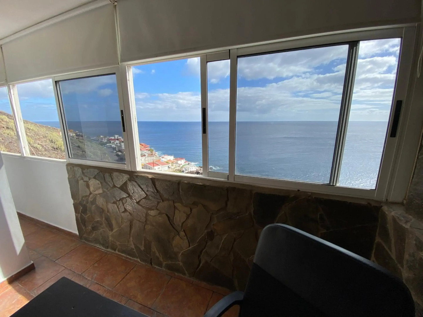 Apto boca cangrejo Netflix,parking,aire acondicionado y rent car