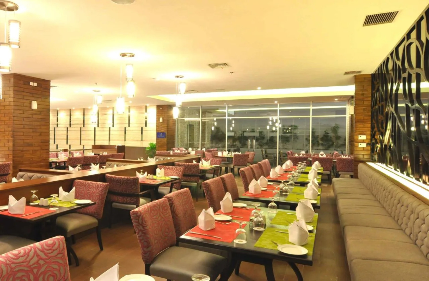 Horison Ultima Semarang