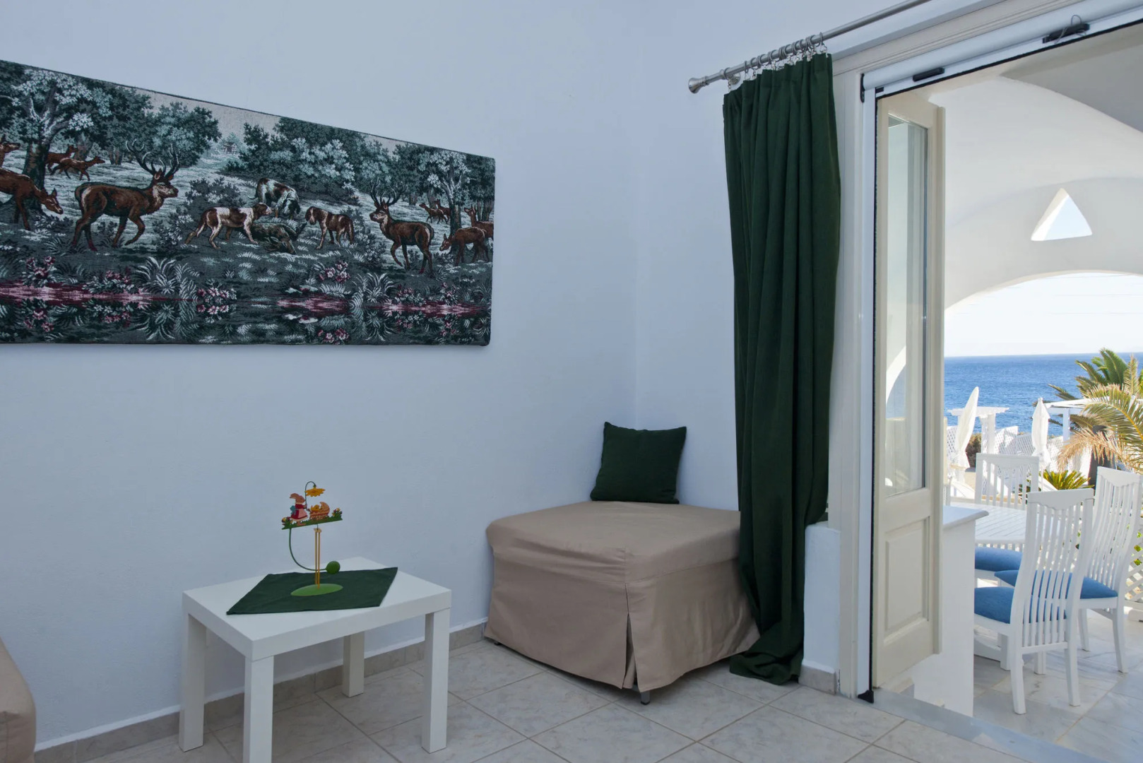 Blue Dolphin Antiparos Villas and Suites