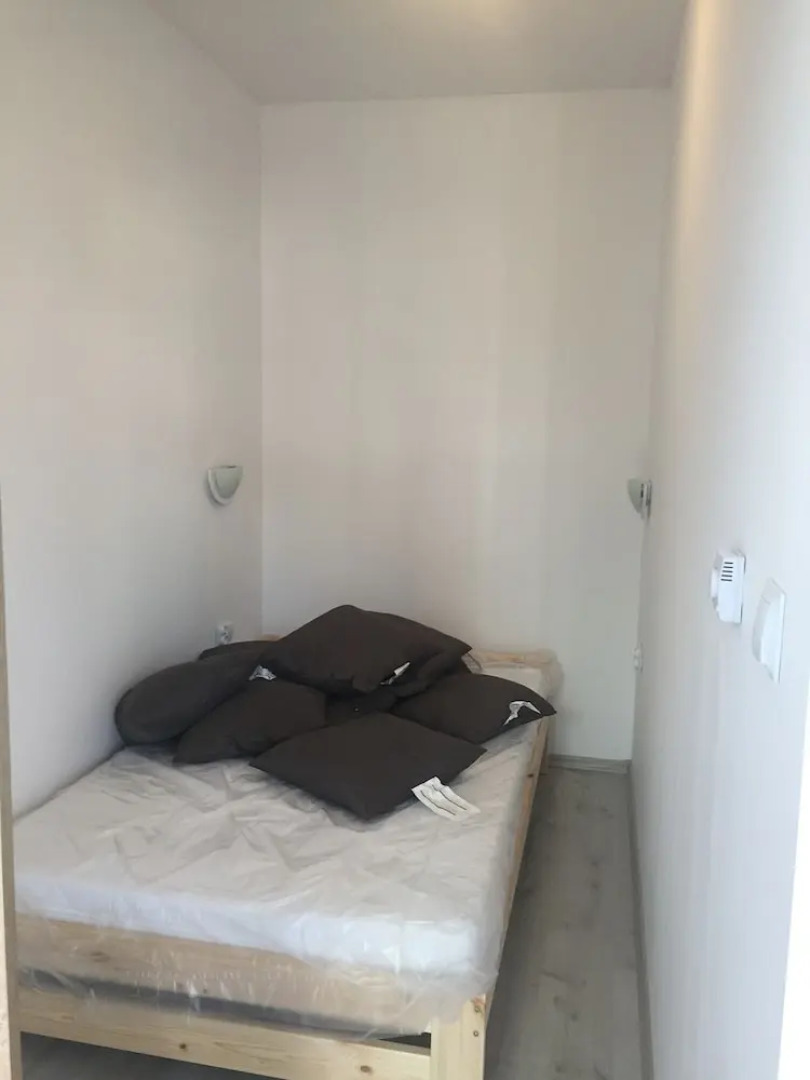 Penguin Rooms Wolnosci Street