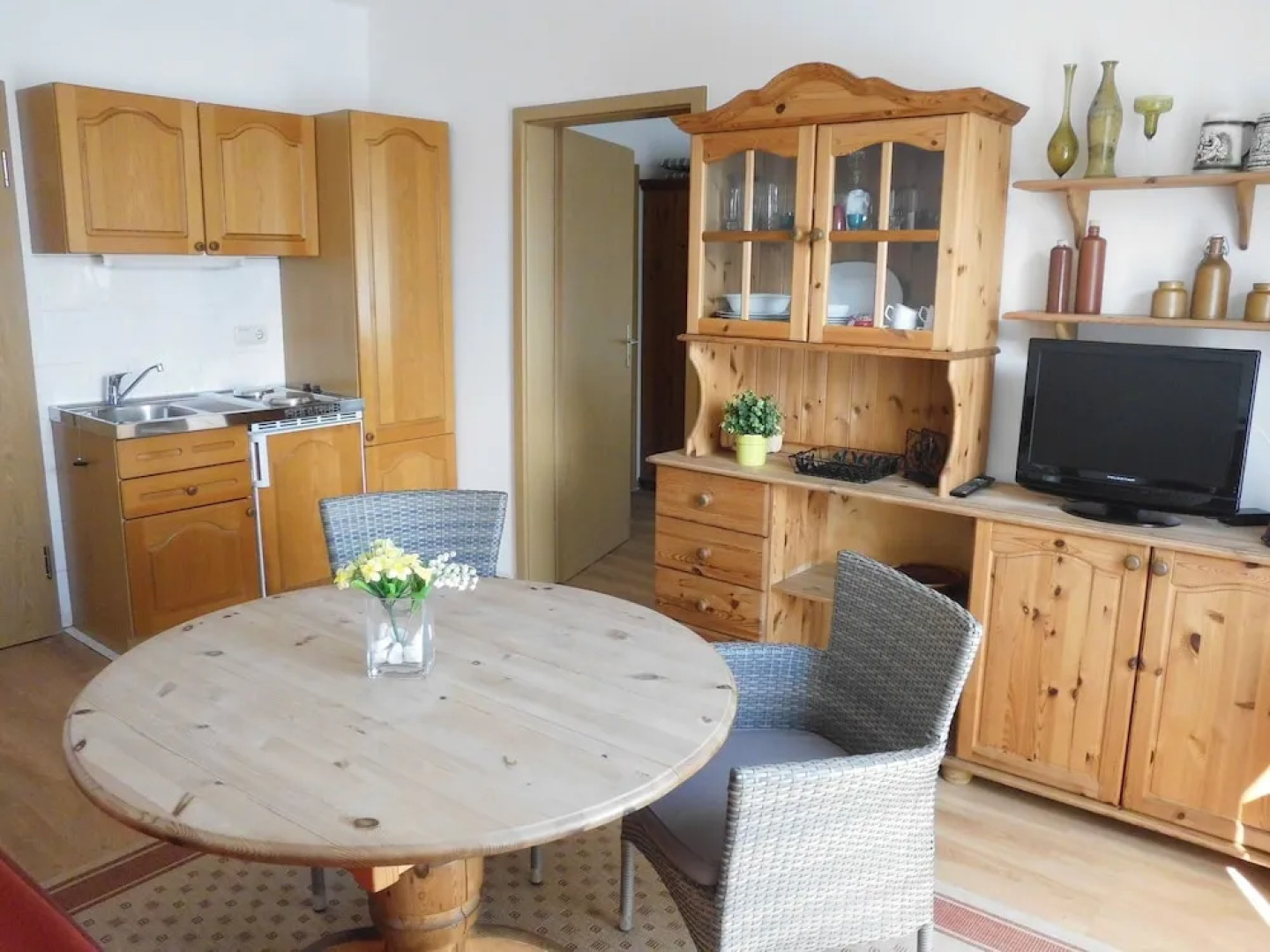 Graceful Apartment With Terrace, Garden Furniture, Parking