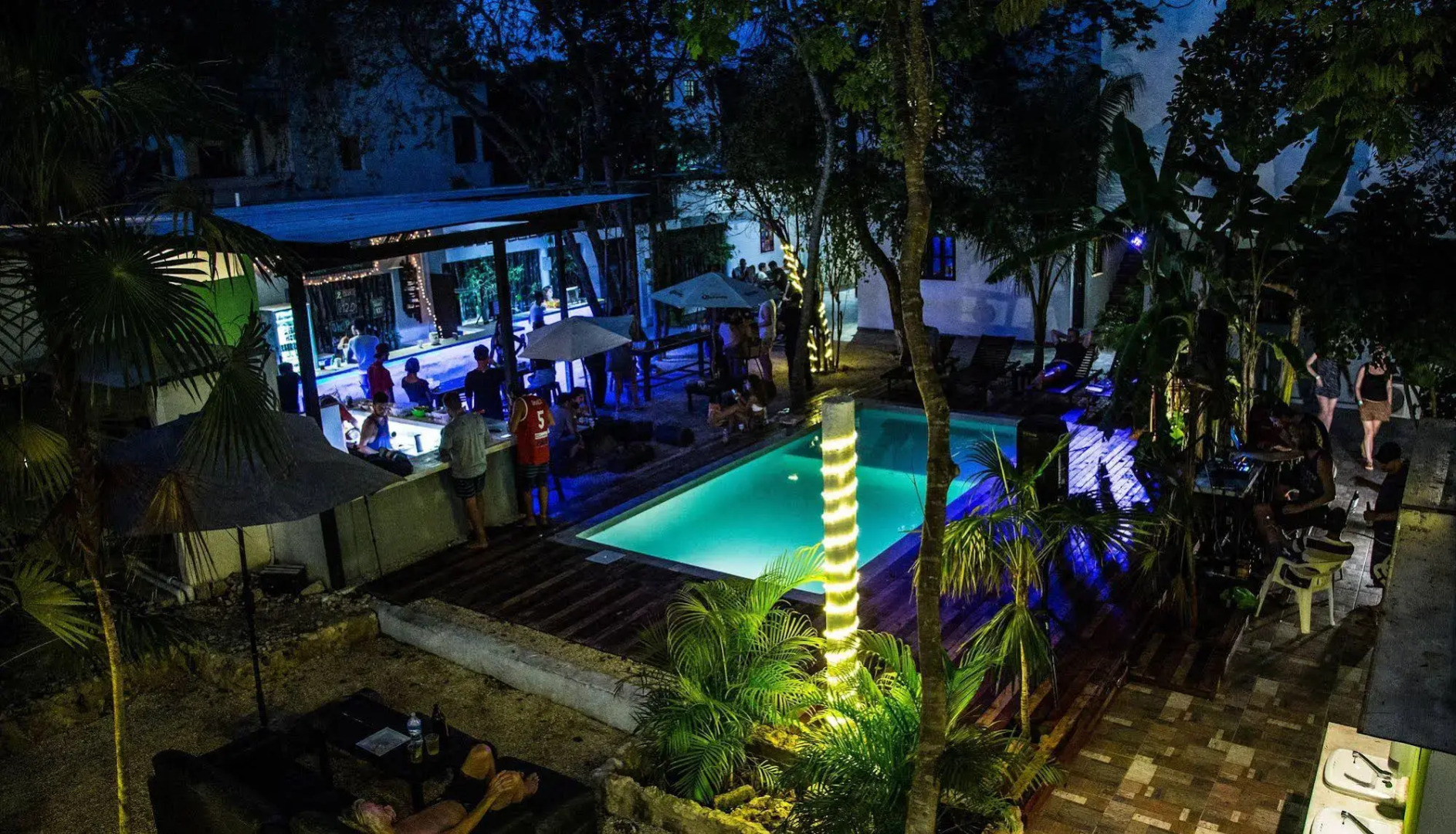Che Tulum Hostel & Bar