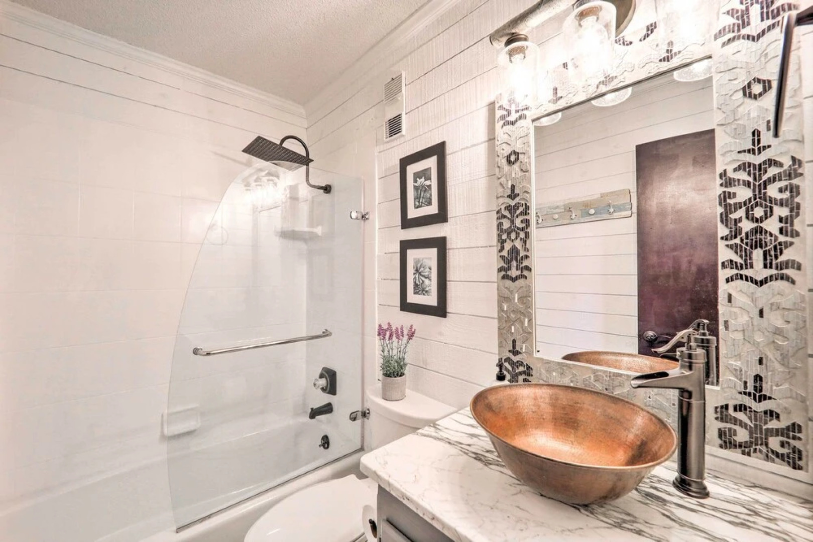 Resort Amenities: Beech Mtn Condo Near Skiing!