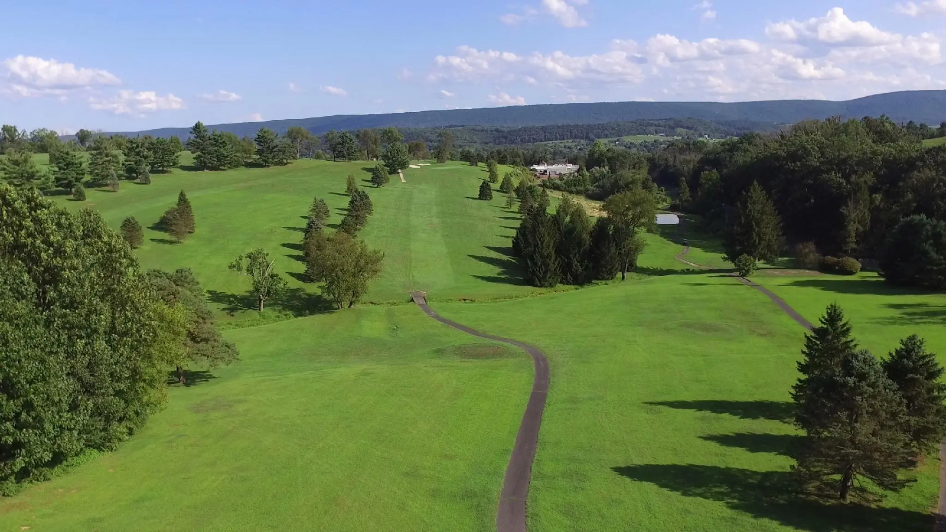 Rolling Pines Golf & Banquet Facility