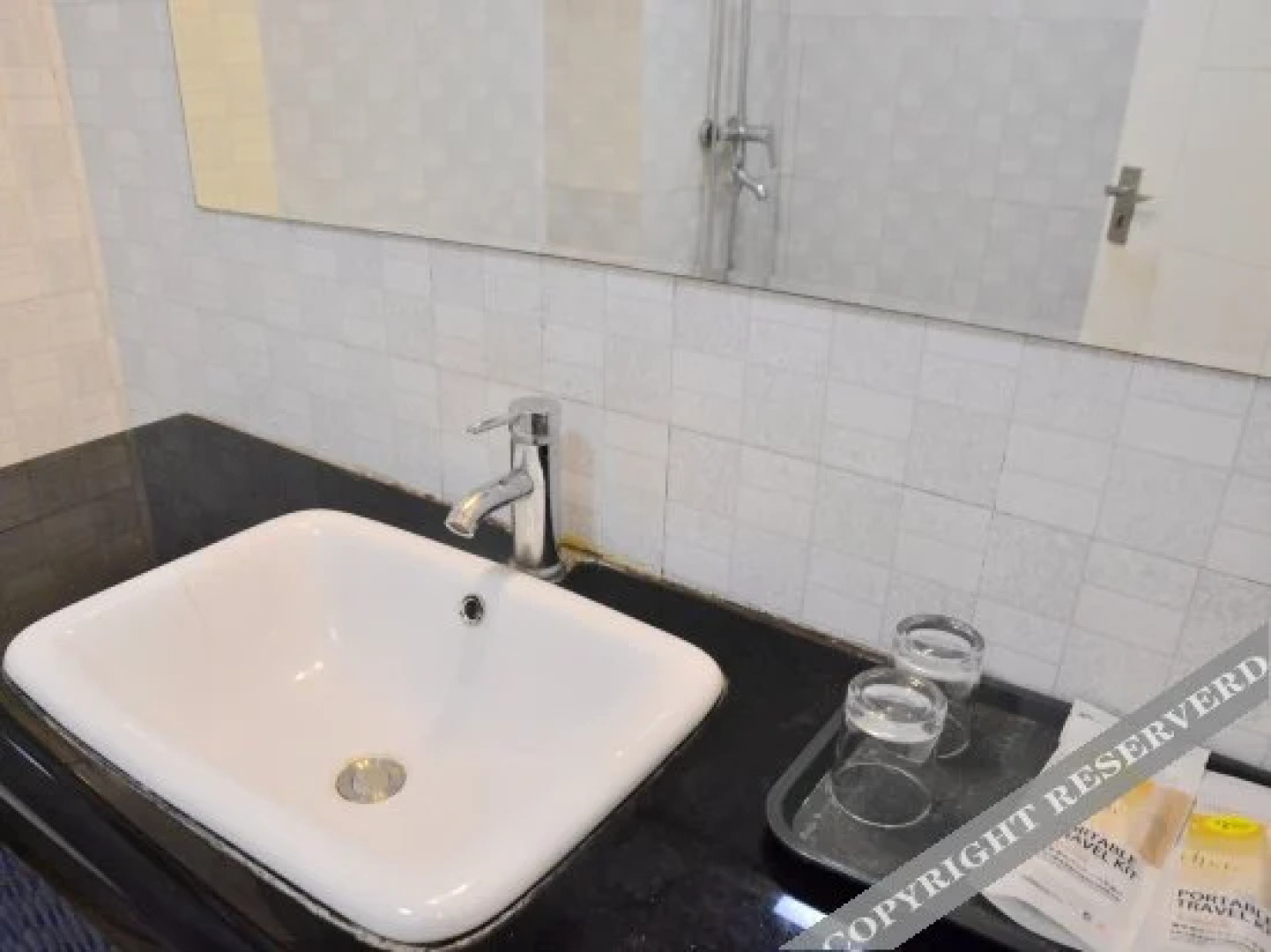 保利商务宾馆(泰安红门店)