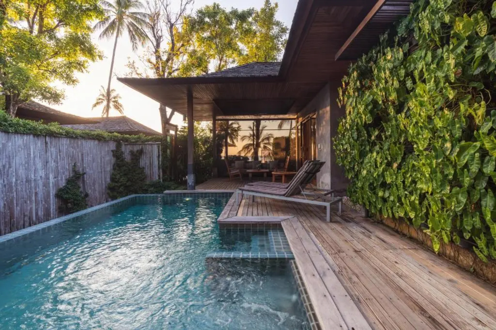 Tango Luxe Beach Villa Samui