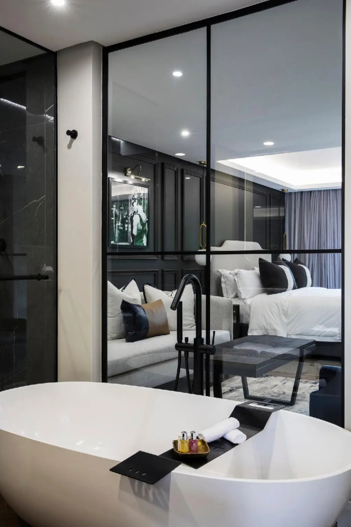 Seven Villa Hotel and Spa