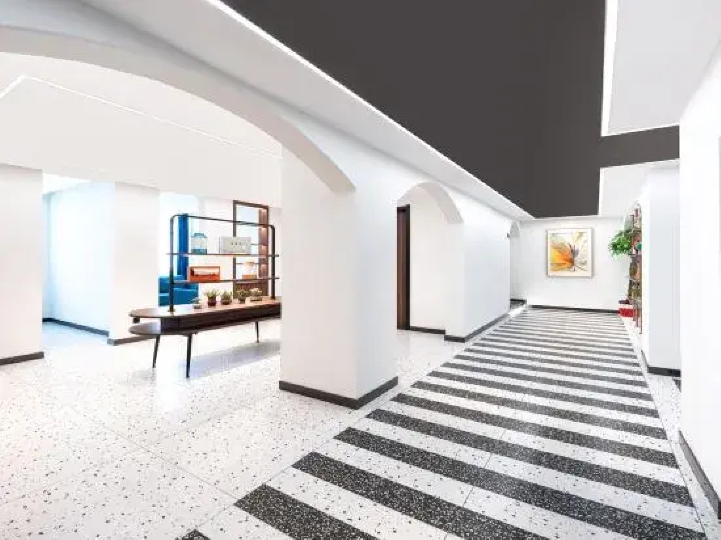 Jingyue Elegant Hotel