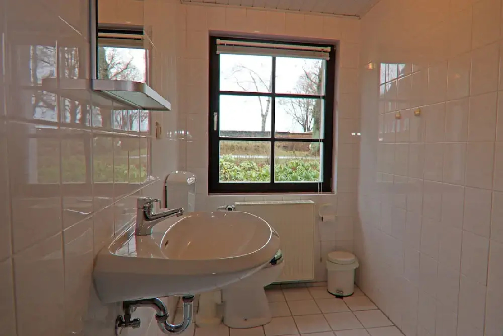 Apartment Near Baltic Sea and Salzhaff Lagoon